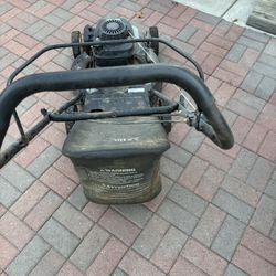 Lawnmower 