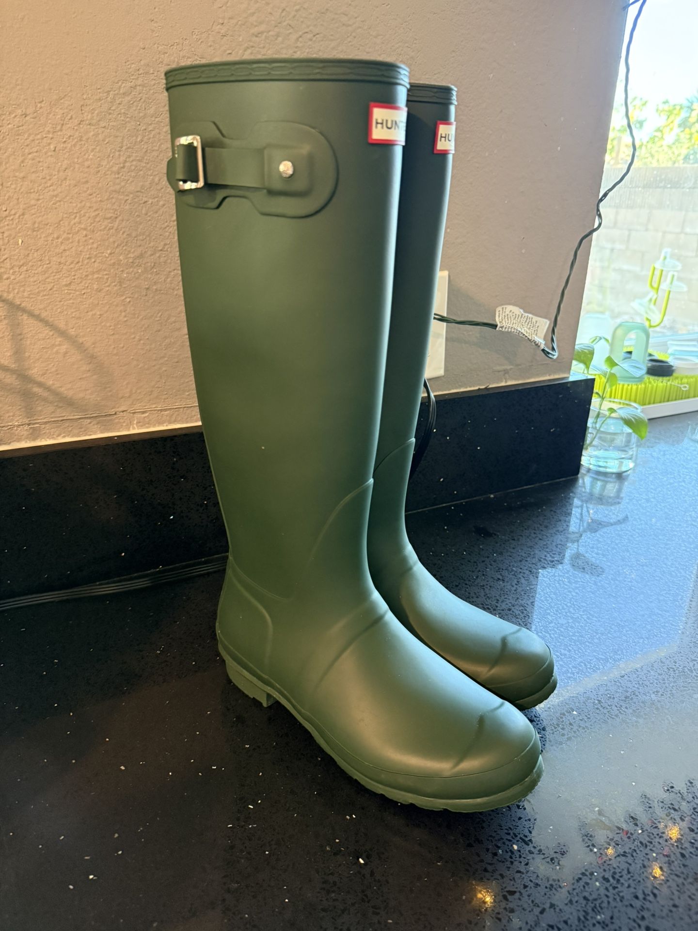 Women’s Rain Boots 