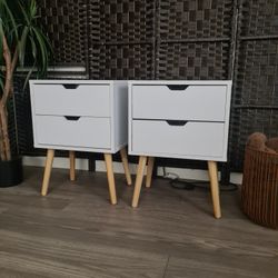 Dream Decor 2-Drawrer MCM Nighstands