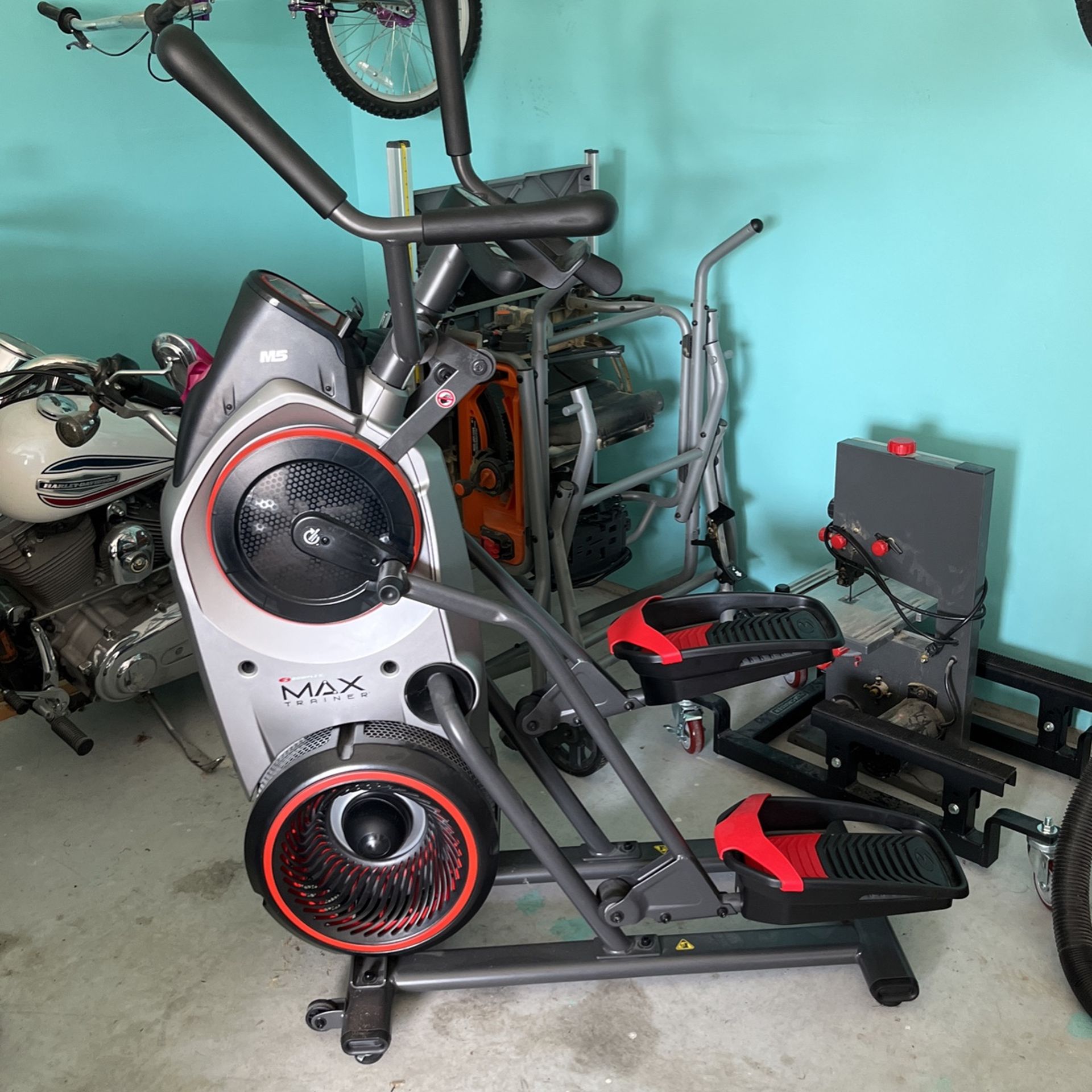 Bow flex M5 Trainer