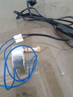 Cup turner motor