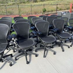 Herman Miller Classic Aeron Size B Fully Loaded Office Chair With Premium Refurbished 