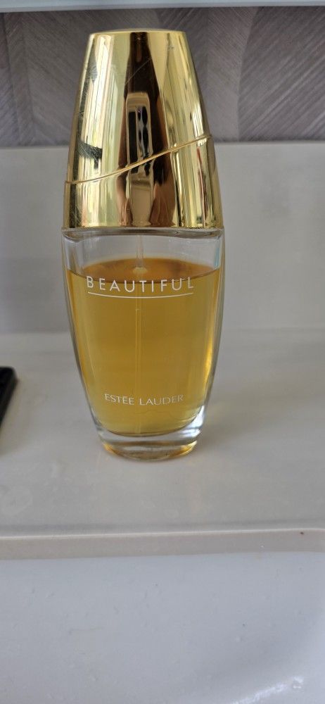 Estee Lauder Beautiful Purfume