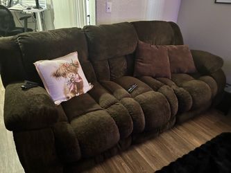 Electrical recliner couch