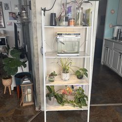 White ladder shelf 40 or B/O