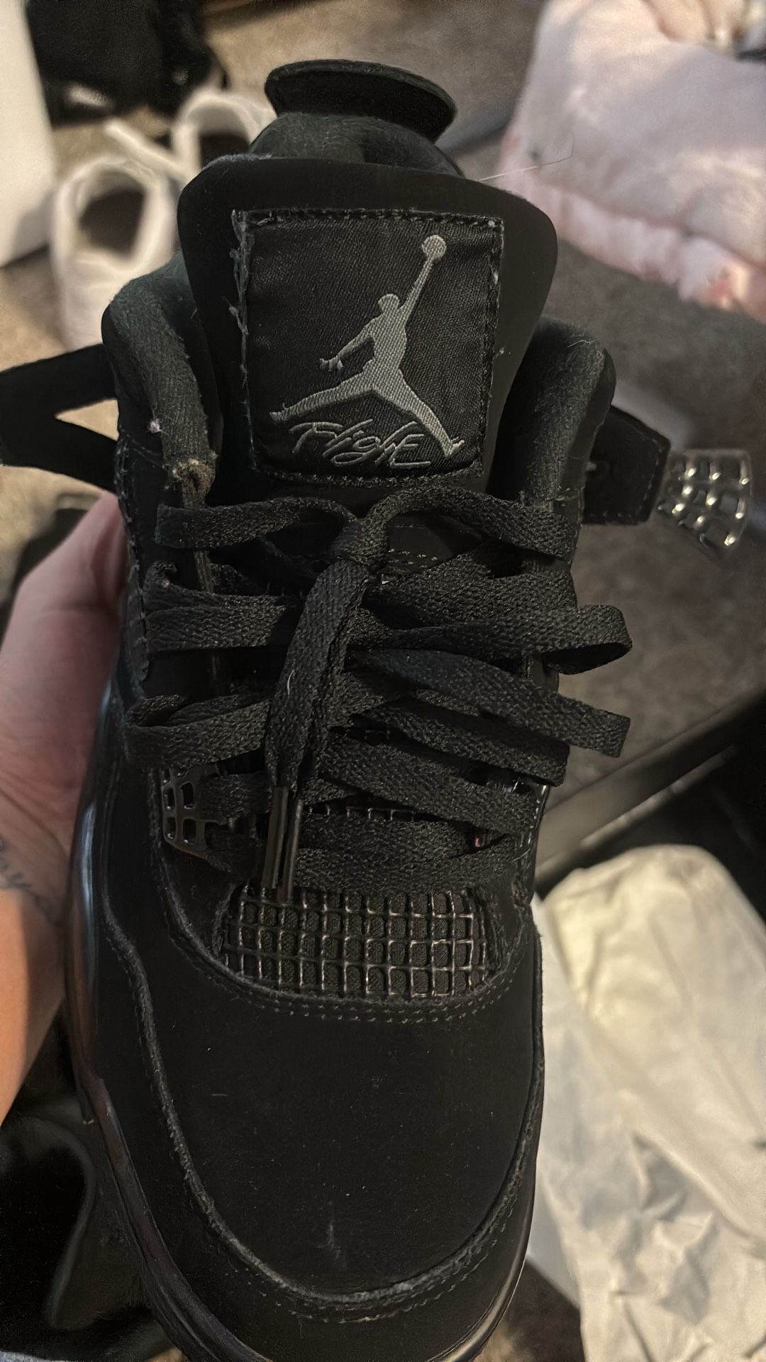 Black Cat 4s