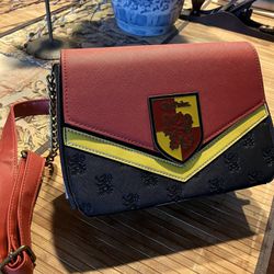 Gryffindor Harry Potter Loungefly Purse