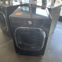 New LG ThinQ Gas Dryer 7.4 Cubic Feet