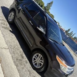 2014 Ford Explorer