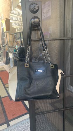 Jessica Simpson hand bag and Calvin clien wallet for 25 $
