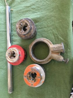 Toledo Pipe Threader.      South Austin.  