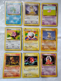 Pokémon Trading Cards Lot of 9