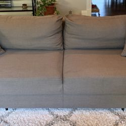 ✨ Lamzia Sleeper Sofa – Like New – Stylish & Functional! ✨  