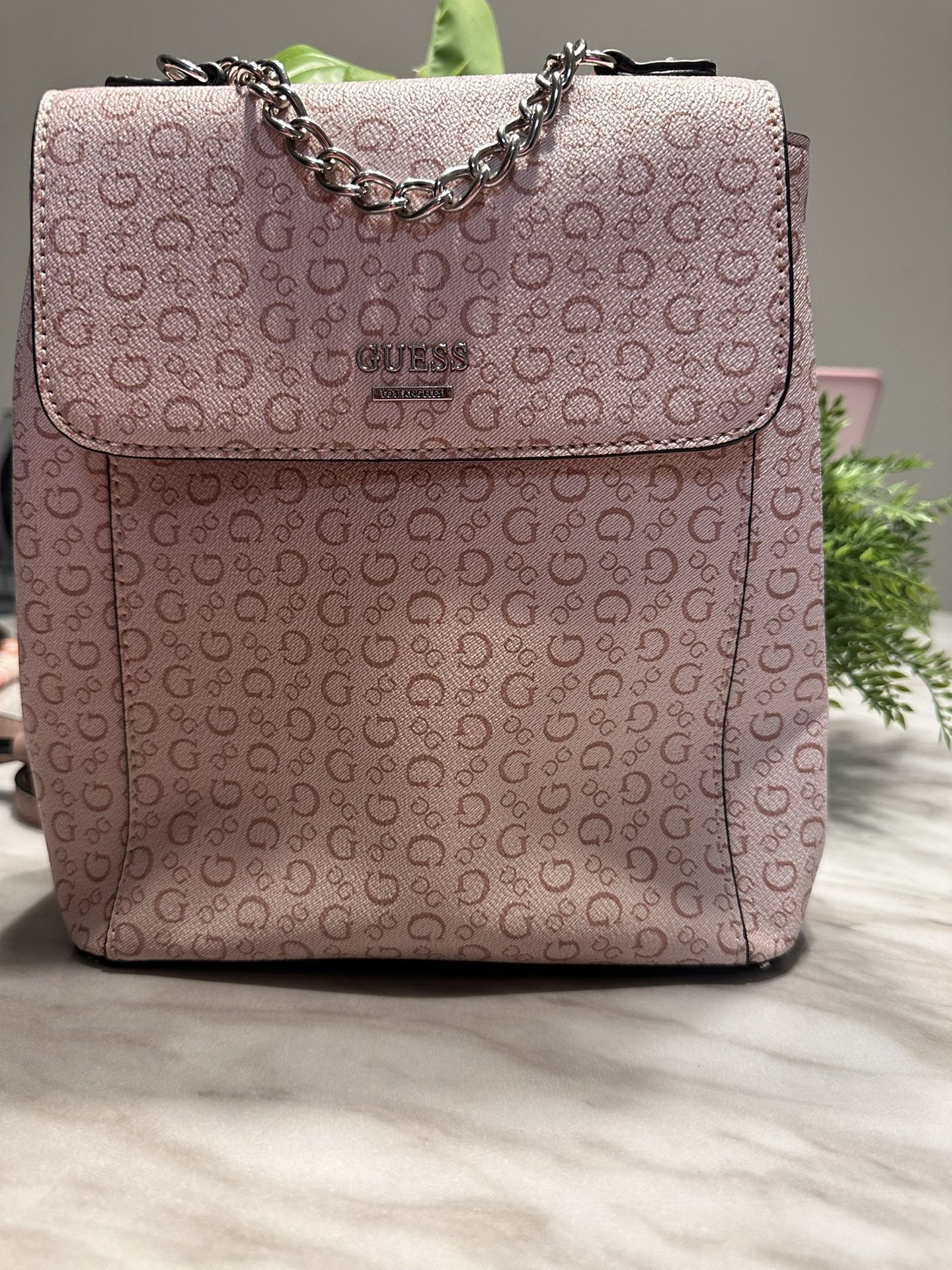 GUESS BOOKBAG