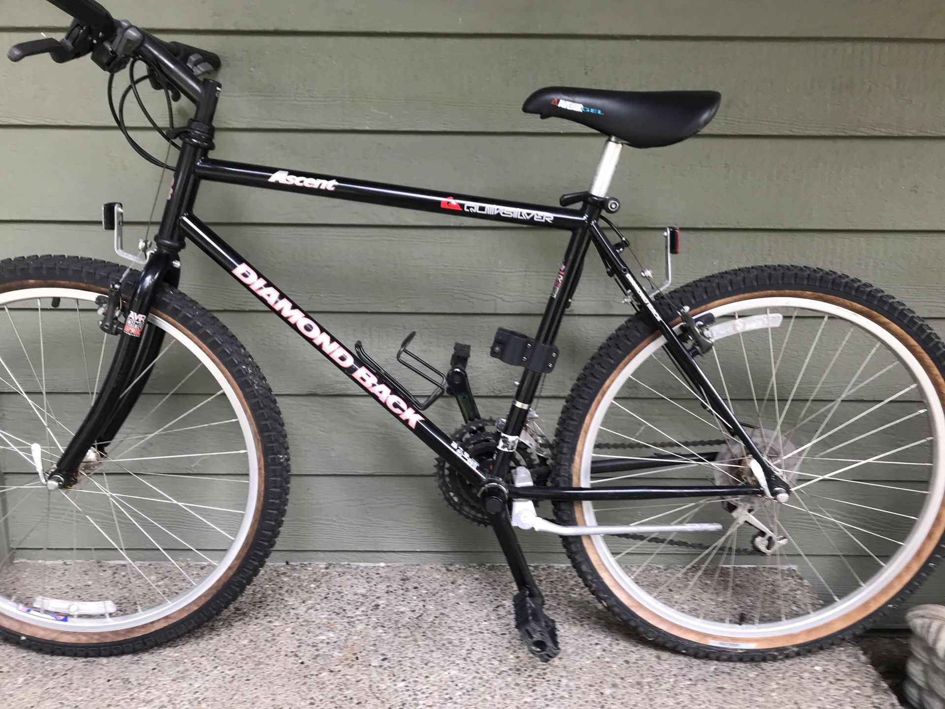 Diamondback ascent mountain outlet bike