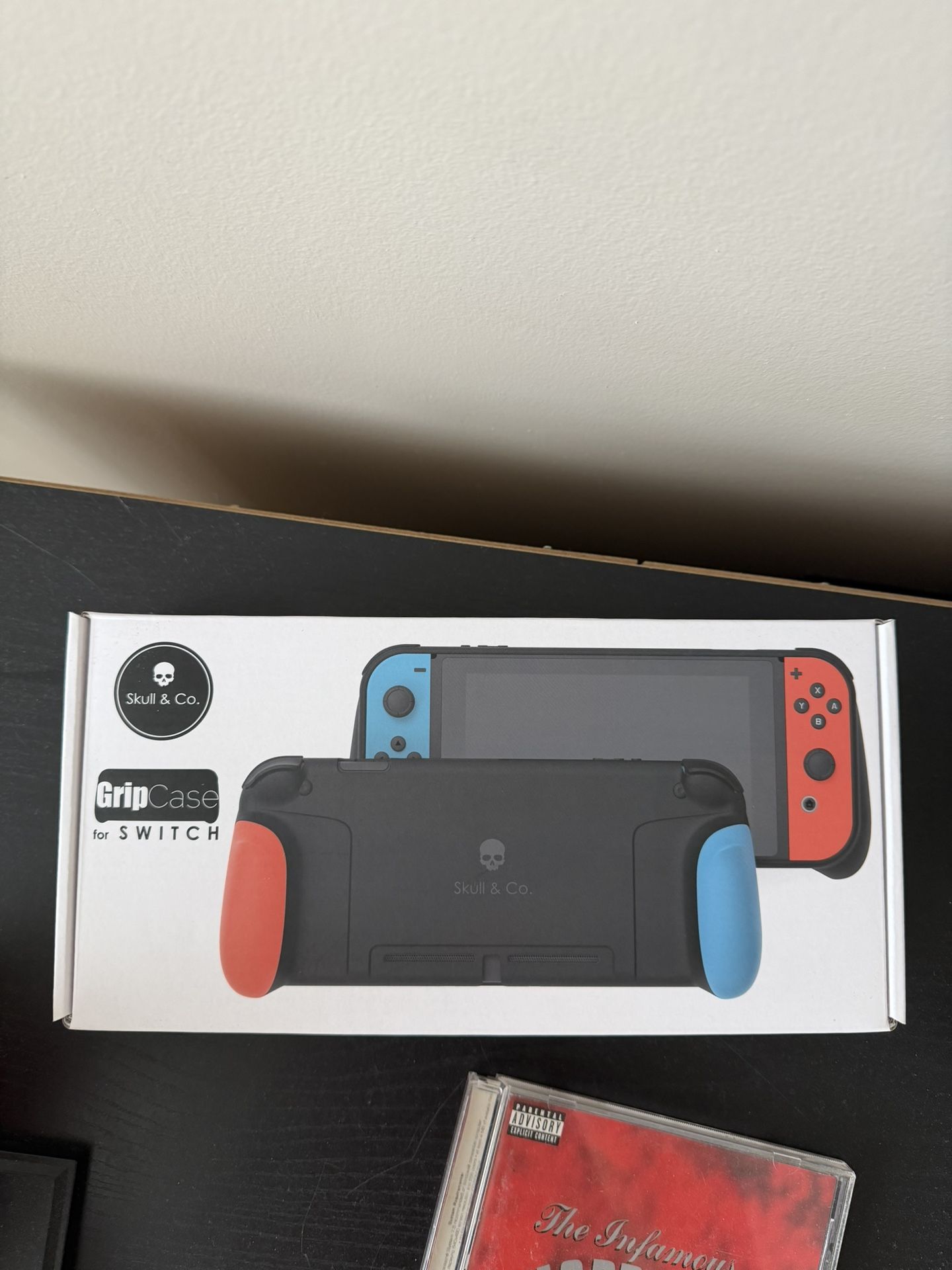 Skull & Co Grip Case For Nintendo Switch