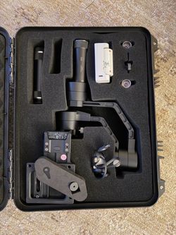 Dslr gimbel like new