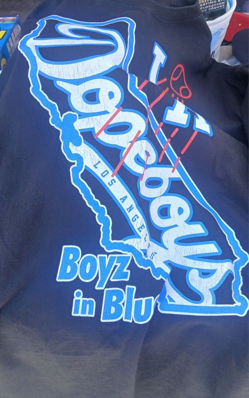 Men's 3XL Graphic Tees And Sweatshirts