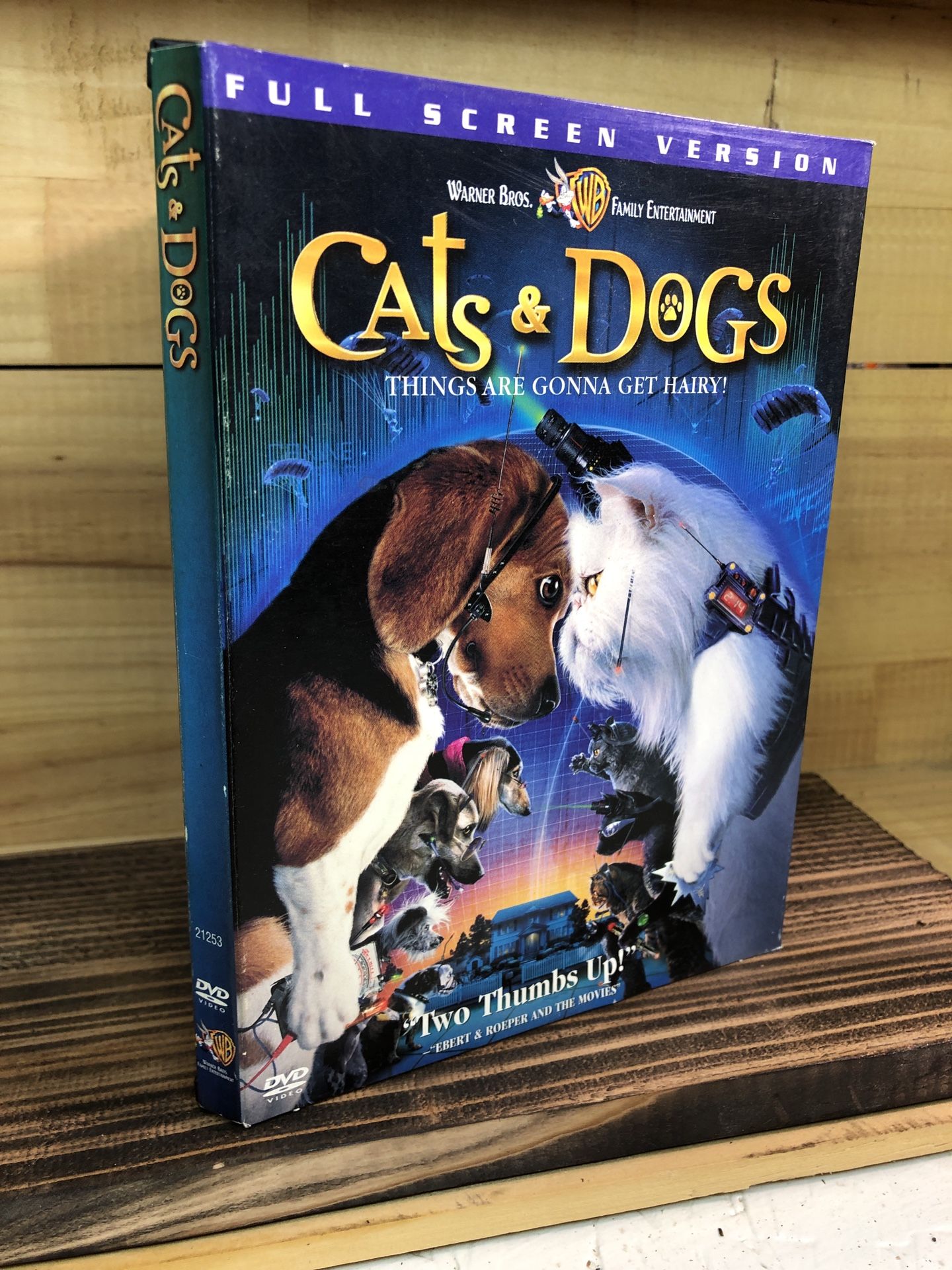 Dogs And Cats Dvd 📀
