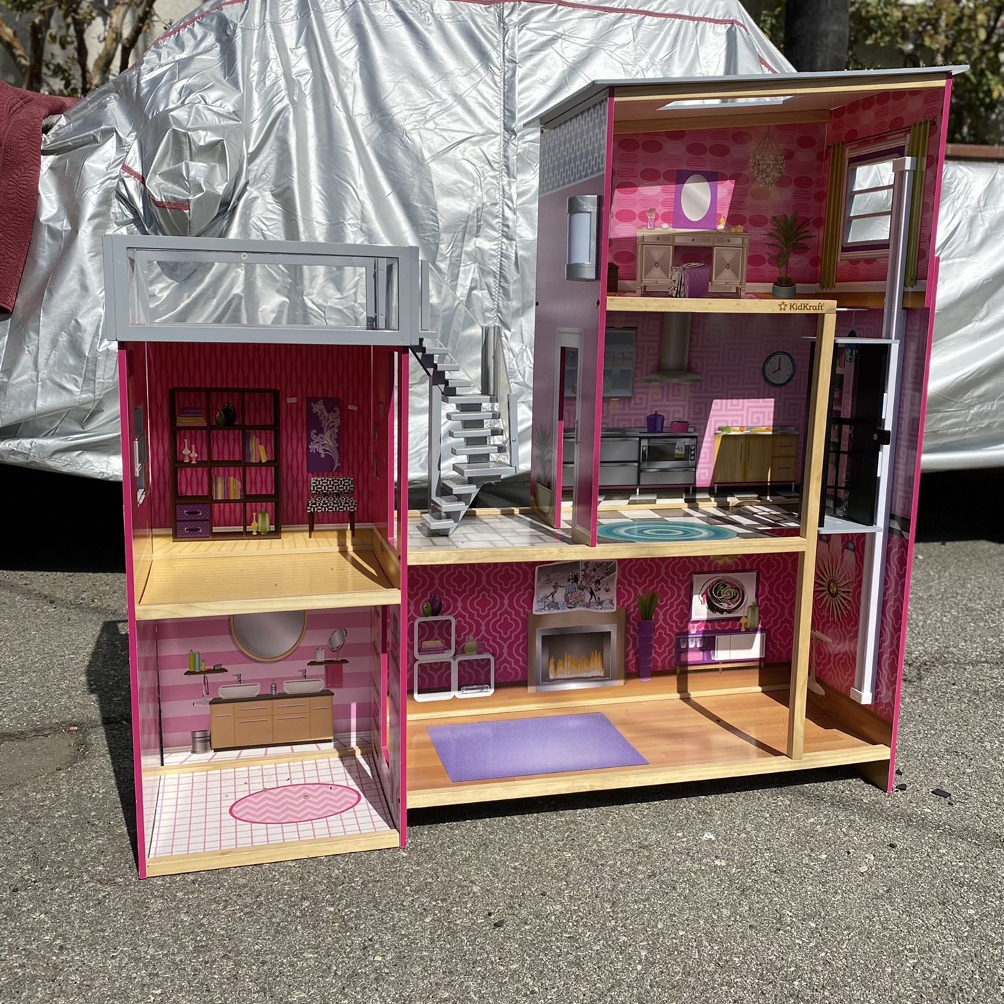 Barbie Doll House- KidKraft Uptown for Sale in Hudson, NH - OfferUp