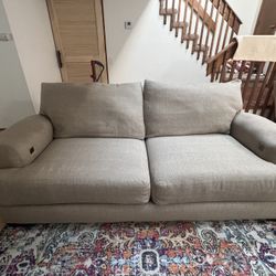 Jackson Furniture Ava Couch- USB compatible