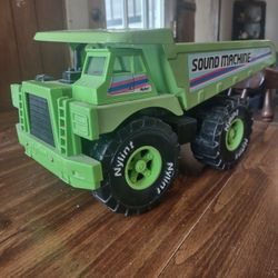 Nylint Sound Machine Dump Truck. ( Green )