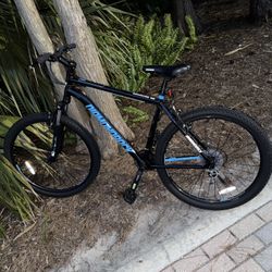Diamondback Sorrento 27.5 Small frame Mountain bike