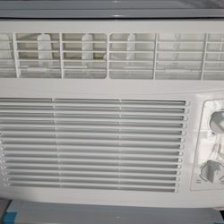 Air Conditioner 5k Btu 