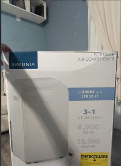 Brand New Open Box Insignia 8k BTU Portable AC / Air Conditioner (350 Sq Ft)