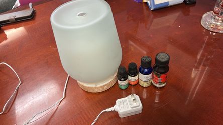 Aromatherapy oil diffuser