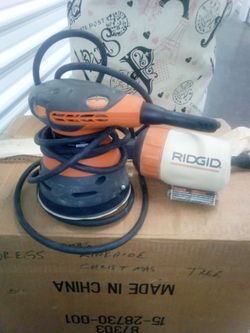 Rigid 5" Orbital Sander