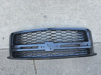 Tahoe 2015 grill