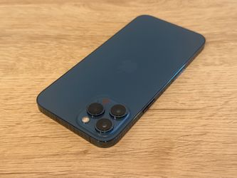 iPhone 12 Pro Max 128gb like New Unlocked 84% Battery 🔋