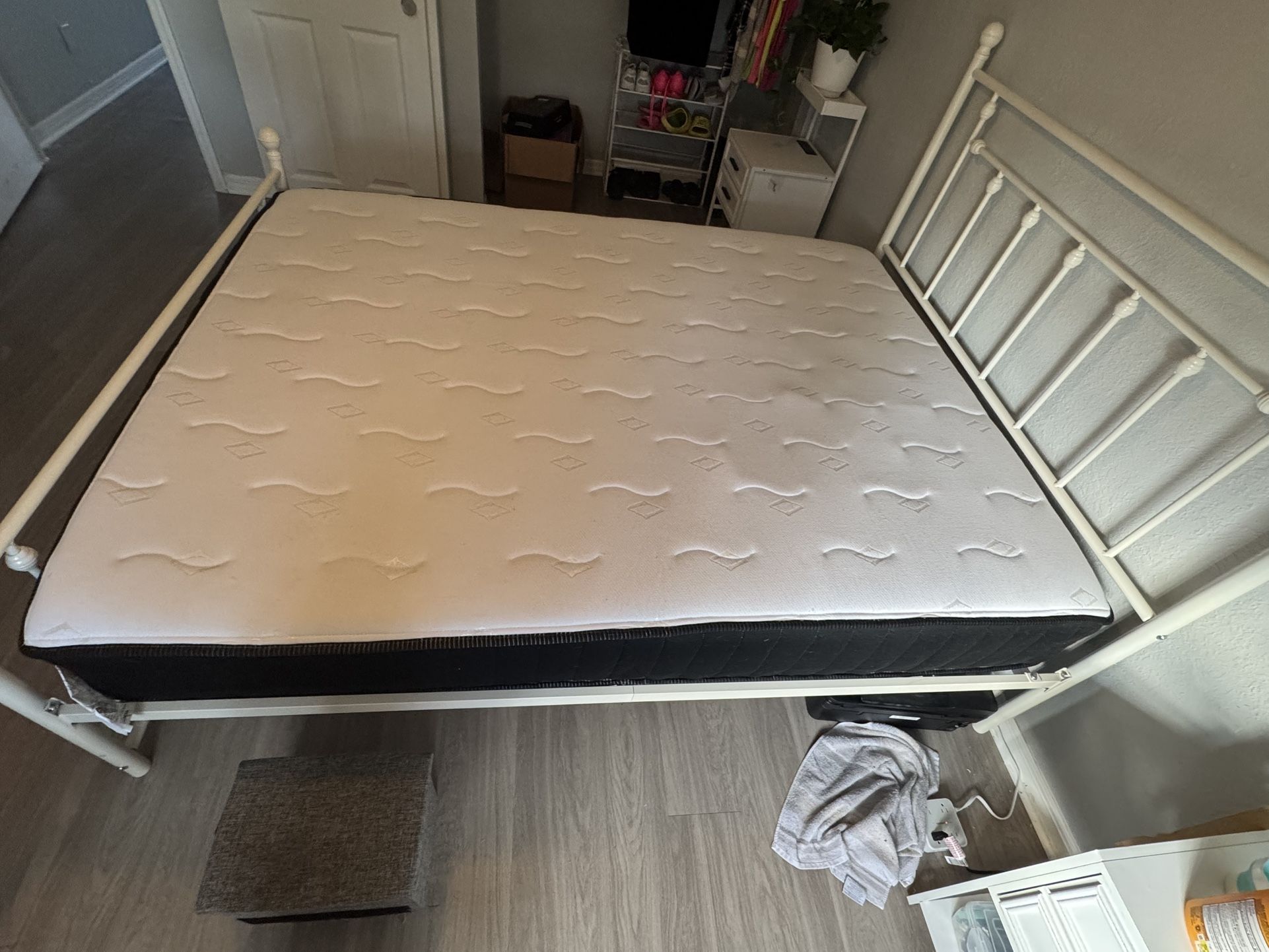 Queen Size Bed