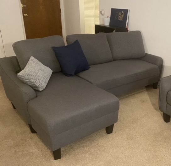 Original Ashley Jarreau Sleeper Chaise Sofa 350$