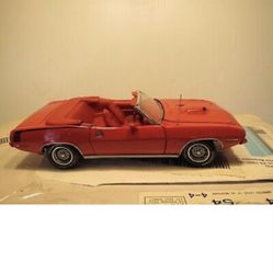 Franklin Mint  1:24 Die Cast  1970 Cuda 