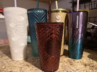 Starbucks Cup Lot