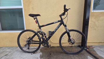Mountain Bike Trek Fuel 70 (Used)