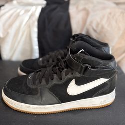 Nikes Taking Any Offer