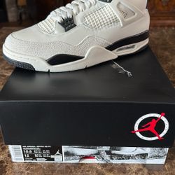 Jordan 4 “fight club” 10.5