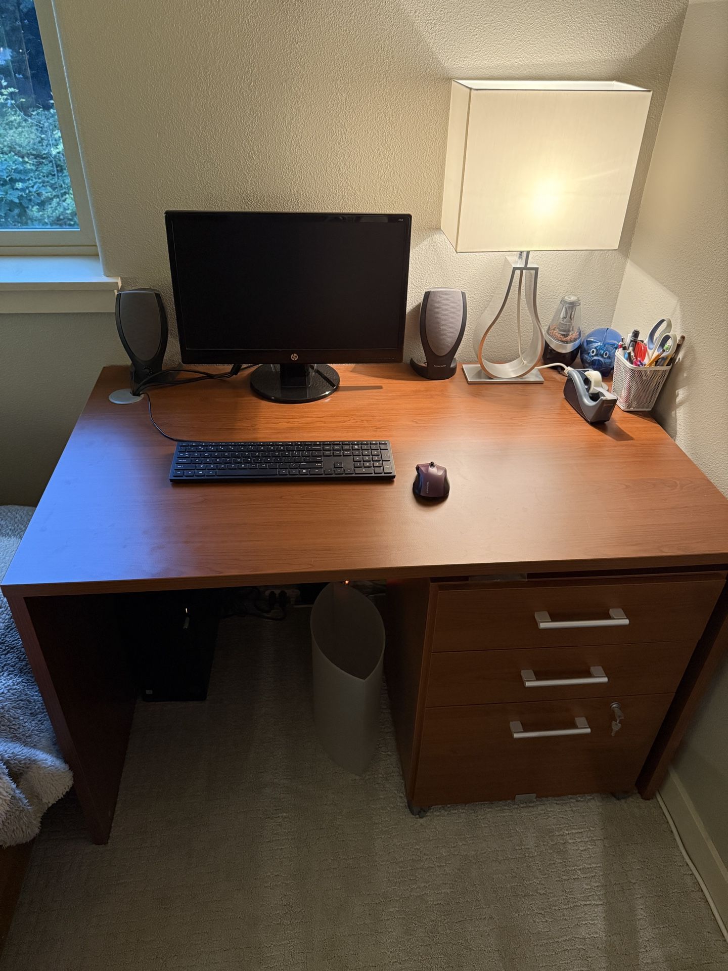 Dania Office Desk and Mobile File Cabinet