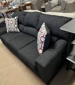 FREE DELIVERY COUCH SAVES