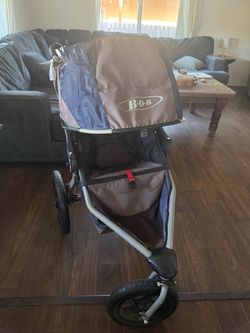 Jogger stroller