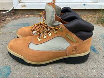 Brown timber lands low top