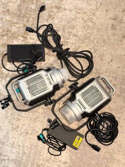 2 - GVM 300w video light