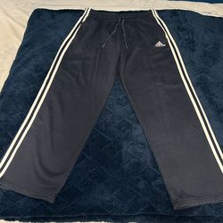 Men’s Adidas Sweatpants