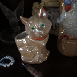 vintage/antique animal decor