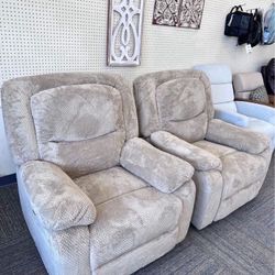 Power Recliner Chairs – Plush Comfort at the Push of a Button!, Brand New