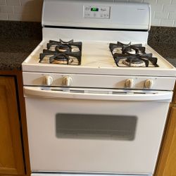 Whirlpool Gas Range