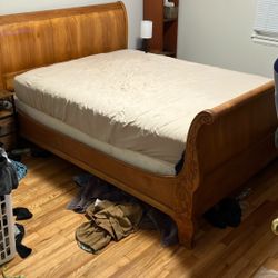 Queen Sturdy Bed Frame Wood 